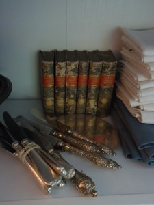 French-country-books-silver-knives