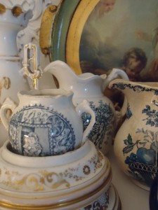 French-country-Paris-porcelain-small-pitchers