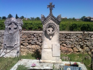 French-country-cemetary-cross-5